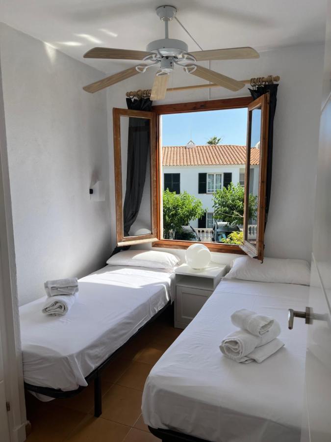 Lovely Hideaway With Pool And White Sand Beach Arenal d'en Castell Kültér fotó