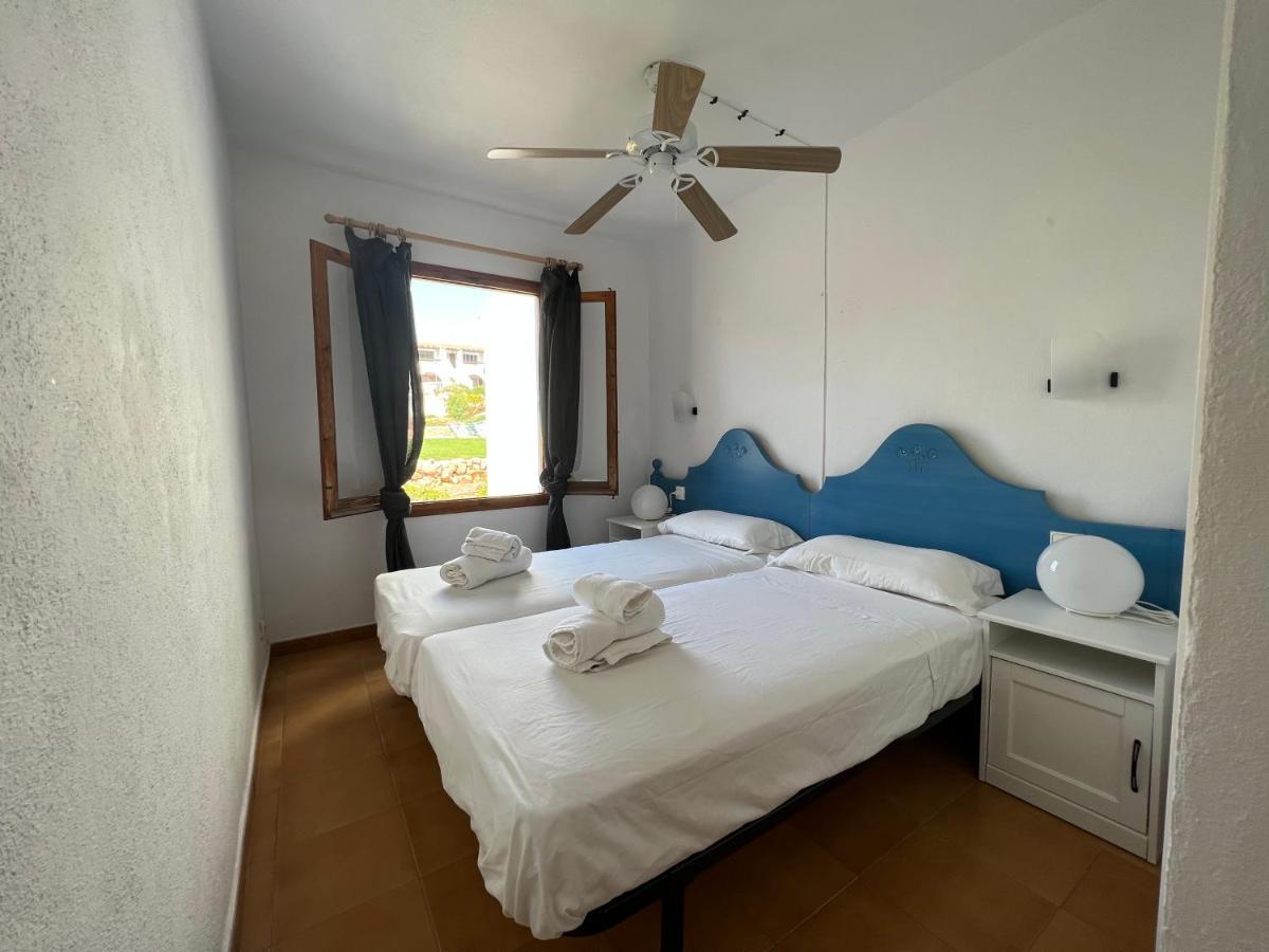 Lovely Hideaway With Pool And White Sand Beach Arenal d'en Castell Kültér fotó
